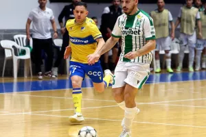 Το ΑΠΟΕΛ επέστρεψε απ' το 3-0 και προκρίθηκε στον τελικό! 