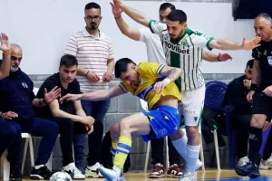Το ΑΠΟΕΛ επέστρεψε απ' το 3-0 και προκρίθηκε στον τελικό! 
