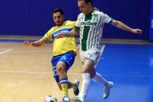 Το ΑΠΟΕΛ επέστρεψε απ' το 3-0 και προκρίθηκε στον τελικό! 