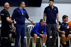 Το ΑΠΟΕΛ επέστρεψε απ' το 3-0 και προκρίθηκε στον τελικό! 