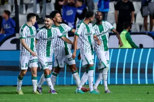 Η μάχη για το τίτλο με προσφορά* 50€ Free Bet χωρίς κατάθεση!