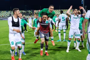 Κι αυτό… με το μέρος της Ομόνοιας