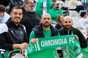 Οι Ομονοιάτες... στο "αιώνιο" (Φώτος)