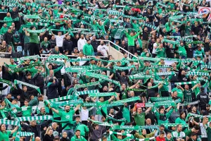 Ομόνοια/2450 εισιτήρια στη Νότια