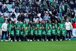(ΒΙΝΤΕΟ Kerkida/φώτος) Αποθεώθηκε η Κ18 της Ομόνοιας