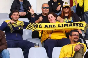 (ΑΕΛ - Πάφος) ΦΩΤΟΡΕΠΟΡΤΑΖ από τις κερκίδες