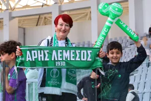 (Φώτος) Ο κόσμος στο "Αλφαμέγα"