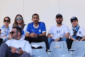Εντυπωσιακή ατμόσφαιρα... ο κόσμος του Απόλλωνα