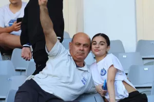 Εντυπωσιακή ατμόσφαιρα... ο κόσμος του Απόλλωνα