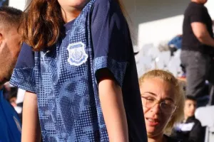 Εντυπωσιακή ατμόσφαιρα... ο κόσμος του Απόλλωνα