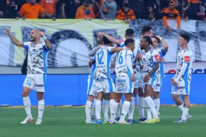Απόλλων - ΑΠΟΕΛ: Έξι γκολ και ο... πρώτος λόγος στους γαλάζιους!