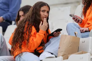 ΦΩΤΟΣ από τις κερκίδες στο ΑΠΟΕΛ-Απόλλων
