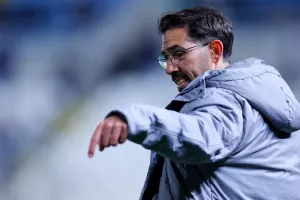 Ένας λόγος... παραπάνω