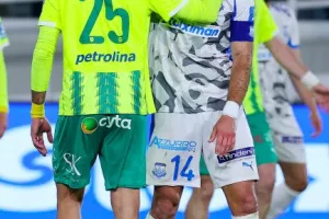 Απόλλων-ΑΕΚ: Έμειναν στο ''Χ'' και… χαμογέλασε η Ομόνοια (φώτος)