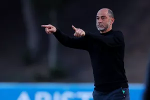 Αποφασιστικό βήμα παραμονής με... σούπερ Μπα (φώτος)