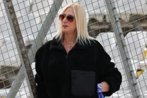 ΦΩΤΟΣ από τις κερκίδες στο ΑΠΟΕΛ-Απόλλων