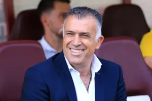 «Δεν έχει τελειώσει τίποτα, πρέπει να τελειώνουμε τα ματς»