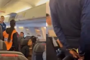 Ποδοσφαιριστής συνελήφθη επειδή φώναξε «βόμβα» σε αεροπλάνο! (Βίντεο)