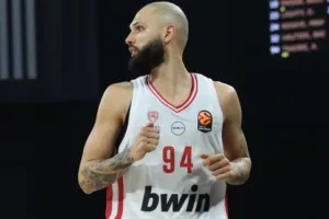 Χωρίς Φουρνιέ κόντρα στην Χάποελ Τελ Αβίβ ο Ολυμπιακός