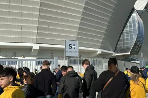Pre Game Party... οι ΑΕΛίστες (Φώτος)