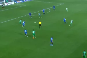 Το σκανάρισμα που... ξεκλείδωσε την άμυνα (Βίντεο)