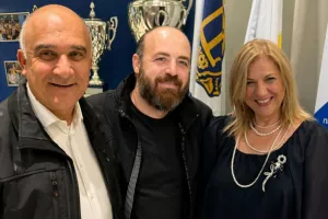Συνάντηση προέδρων – Προβάδισμα Λούη Δημητρίου