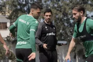 Βίντεο απ' το "Ηλίας Πούλλος"