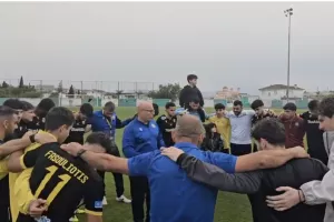 Κύκλος και συγχαρητήρια από Τέκκη (βίντεο)