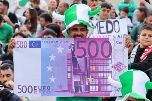 500 και 200 ευρώ!