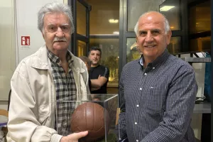 Η μπάλα από τον μεγάλο αρχηγό 