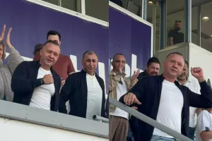 Λομάκιν: Έξοδος θριάμβου... με το χέρι στην καρδιά (βίντεο kerkida)