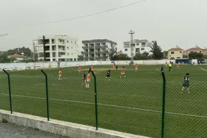 (Φώτος Kerkida) Δυσμενείς συνθήκες...παίζουν μπάλα