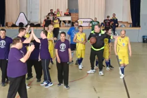 (Φώτος) Όμορφη κοινωνική... μπασκετική δράση!