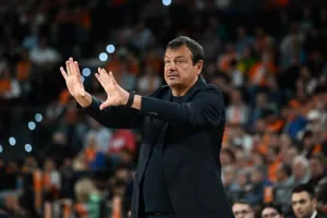 Αταμάν: «Ελέγξαμε το γρήγορο παιχνίδι της Βαλένθια»