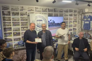 Ξεχωριστή βραδιά...Απόλλων (Φώτος)