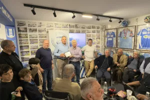 Ξεχωριστή βραδιά...Απόλλων (Φώτος)