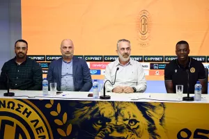 Για άλλες... ομάδες