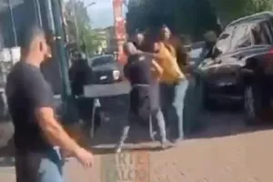(Βίντεο) Ο Ορμπάν της Ελλάς Βερόνα πιάστηκε στα χέρια με οπαδό!