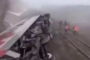 Εκτροχιασμός τρένου: Τουλάχιστον 22 τραυματίες (βίντεο)