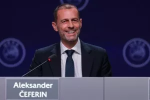 Τσέφεριν: «Ούτε εγώ καταλαβαίνω τις αποφάσεις του VAR»