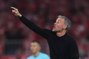 Η Παρί ΣΖ έκλεισε ραντεβού με την Άρσεναλ- Η ρεβάνς δεν είχε…φεστιβάλ από γκολ