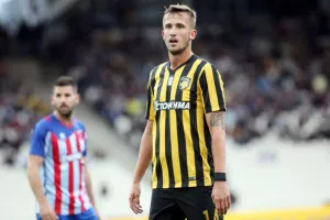 Αποσύρεται από την ενεργό δράση ο Πέκχαρτ σε ηλικία 37 ετών