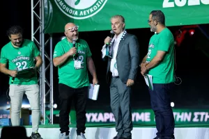 Χτύπημα...Παπασταύρου