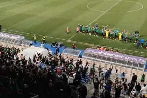 (Βίντεο Kerkida) Κόσμος και παίκτες... ΕΝΑ: "Είσαι μαστούρα Ολυμπιακέ"