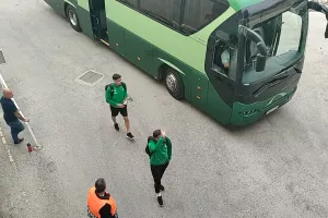 (ΒΙΝΤΕΟ/ΦΩΤΟΣ Kerkida) Πανζουρλισμός στην άφιξη της αποστολής!