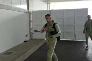 (Φώτος Kerkida) Έφτασε... η ΑΕΚ