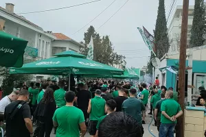 ΧΑΜΟΣ στην Παπανικολή (ΒΙΝΤΕΟ-ΦΩΤΟΣ Kerkida/UPD)