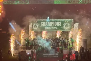 (Βίντεο/Φώτος Kerkida) Το LIVE της απονομής της πρωταθλήτριας Ομόνοιας!