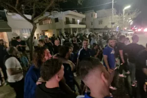 (ΒΙΝΤΕΟ Kerkida/φώτος) Άφιξη Σατσιά και...άκουσε το γνωστό σύνθημα!