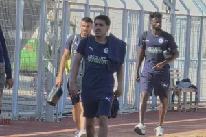Πρώτος... ο Βέσκο